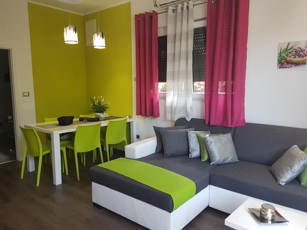 Apartment Adis シベニク エクステリア 写真