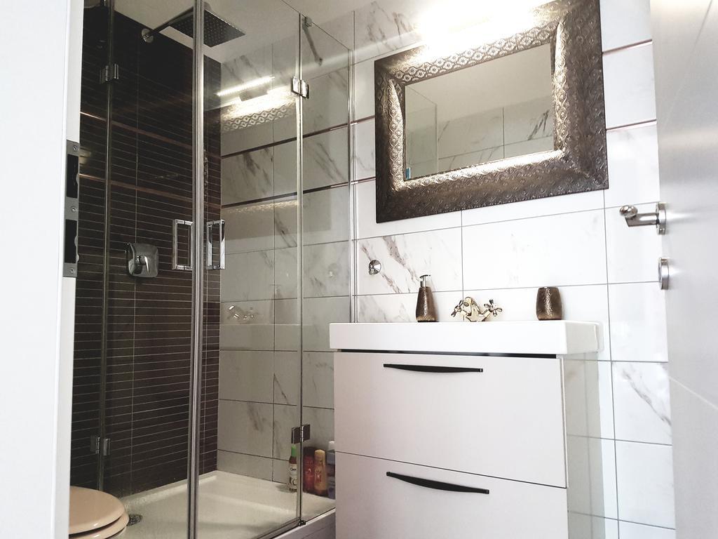 Apartment Adis シベニク エクステリア 写真