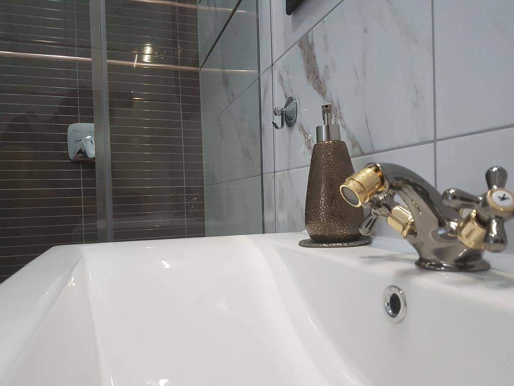 Apartment Adis シベニク エクステリア 写真